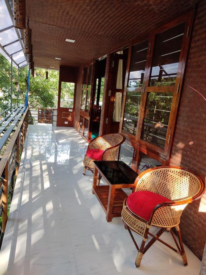 Coconut Garden Apartment Cherai Beach ภายนอก รูปภาพ