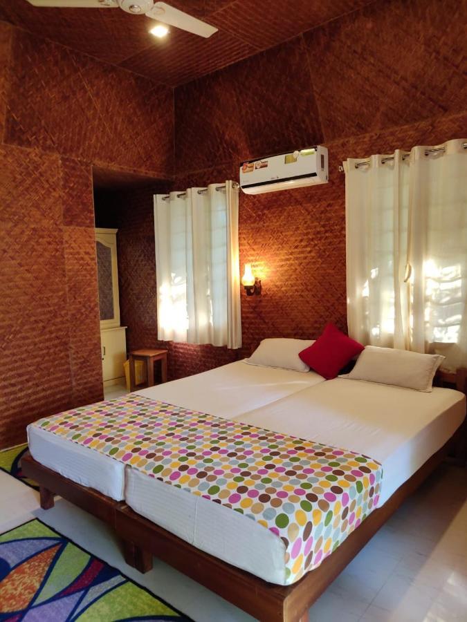 Coconut Garden Apartment Cherai Beach ภายนอก รูปภาพ