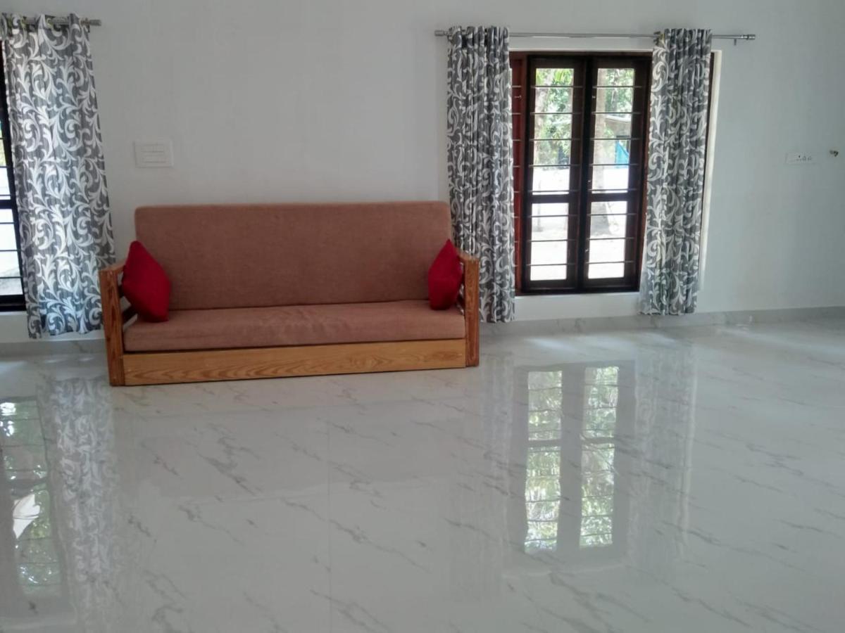 Coconut Garden Apartment Cherai Beach ภายนอก รูปภาพ