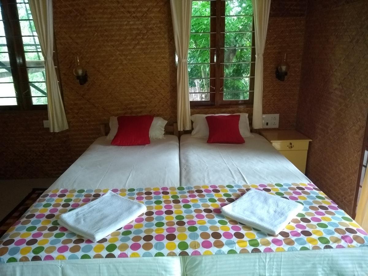Coconut Garden Apartment Cherai Beach ภายนอก รูปภาพ